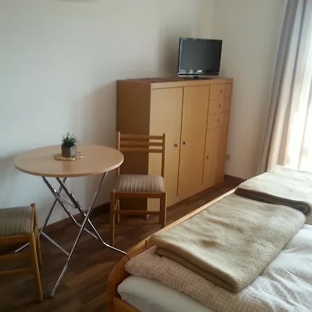 Rassreuth Apartment *